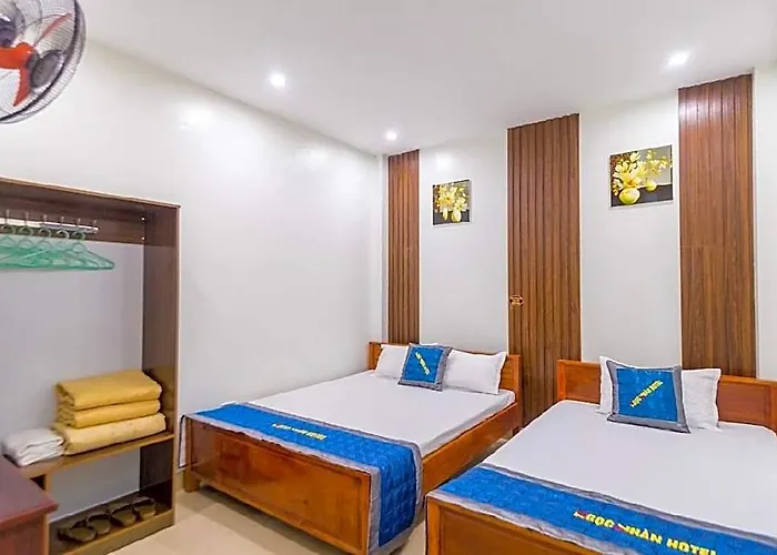 Ngoc Nhan Co To Hạ Long